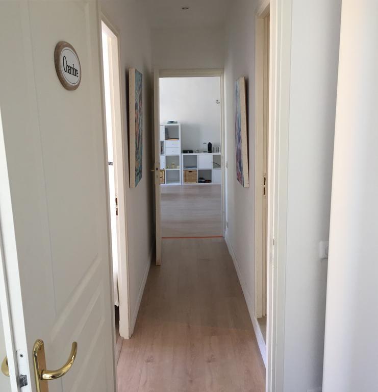2 Bedrooms In Central Location On The Famous Place Massena