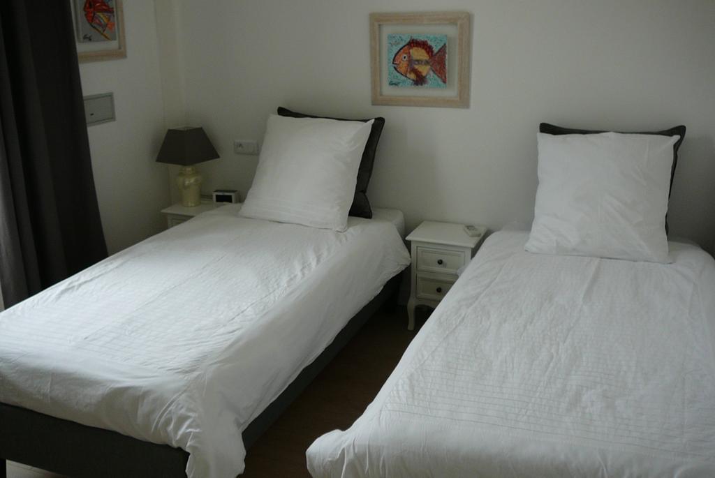 2 Bedrooms In Central Location On The Famous Place Massena *